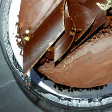 Chocolate Luxe Cake