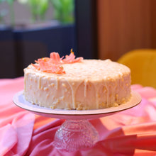 La Fraise Royal Cake