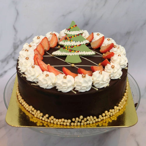 Old-fashioned Chocolate Christmas Cake